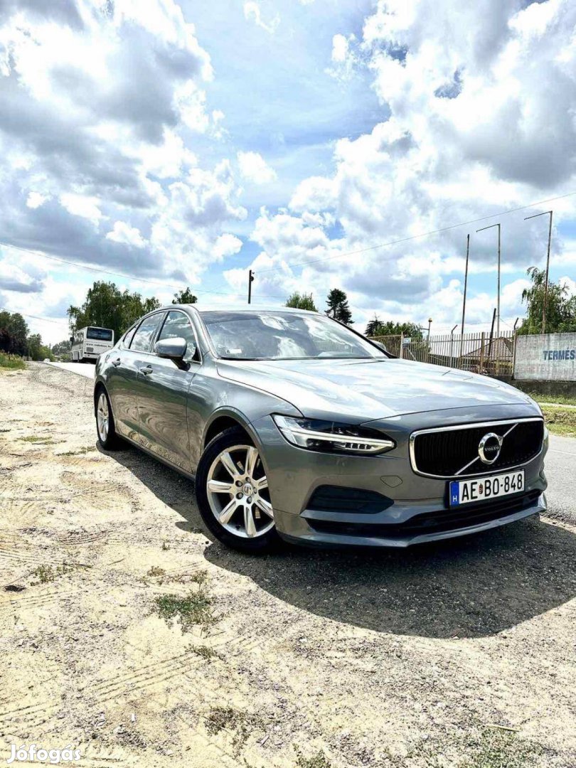 Volvo S90 2.0 D [D4] Momentum Geartronic Gyári...